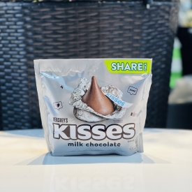 Socola Hershey Kisses Milk Chocolate 306g